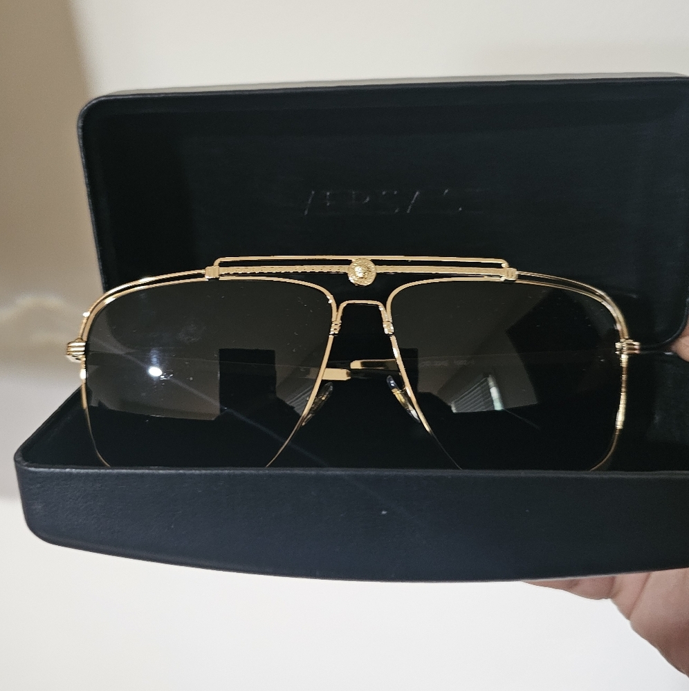 AUTHENTIC Versace Gold Aviator Sunglasses with Dark Lenses